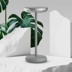 Lámpara LED para terraza Pasi, altura 26 cm metal touch