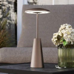 Lámpara LED recargable Piccola, color bronce, altura 28 cm, IP54