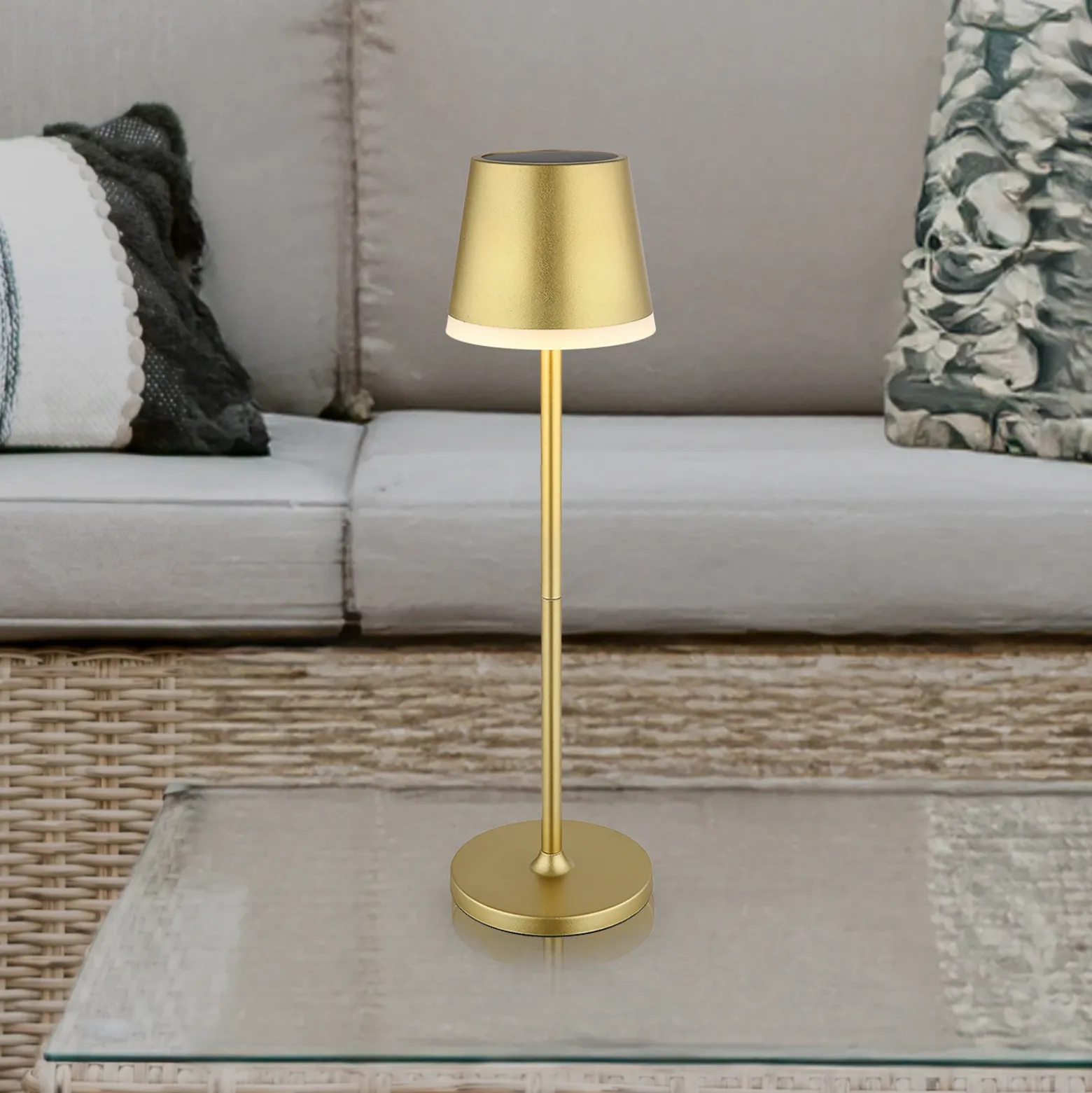 Lámpara LED solar de metal dorado, altura 41 cm, IP44