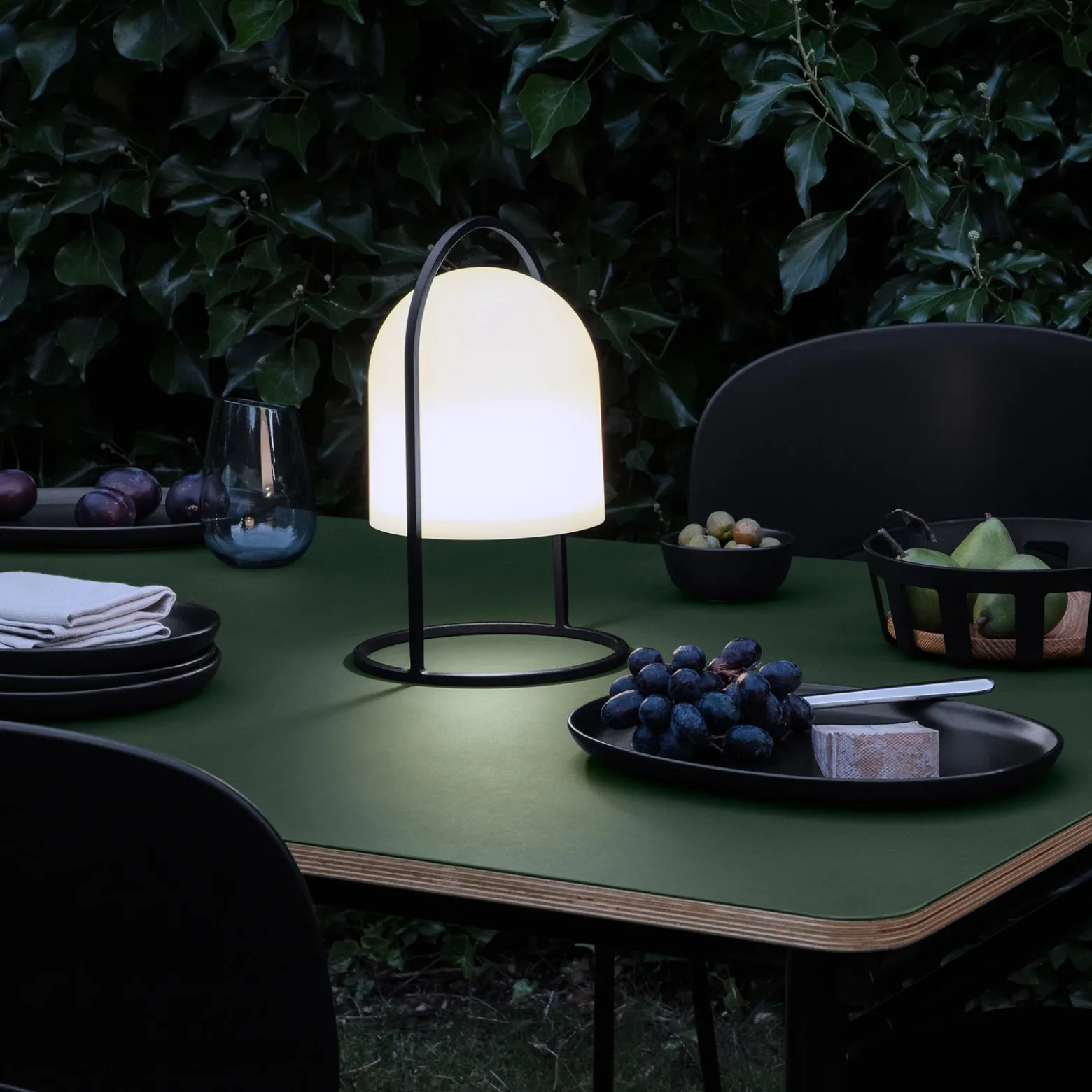 Lámpara LED solar Eva Solo SunLight, 30 cm, IP65, atenuable