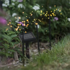 Lámpara LED solar Firework, set con picas tierra