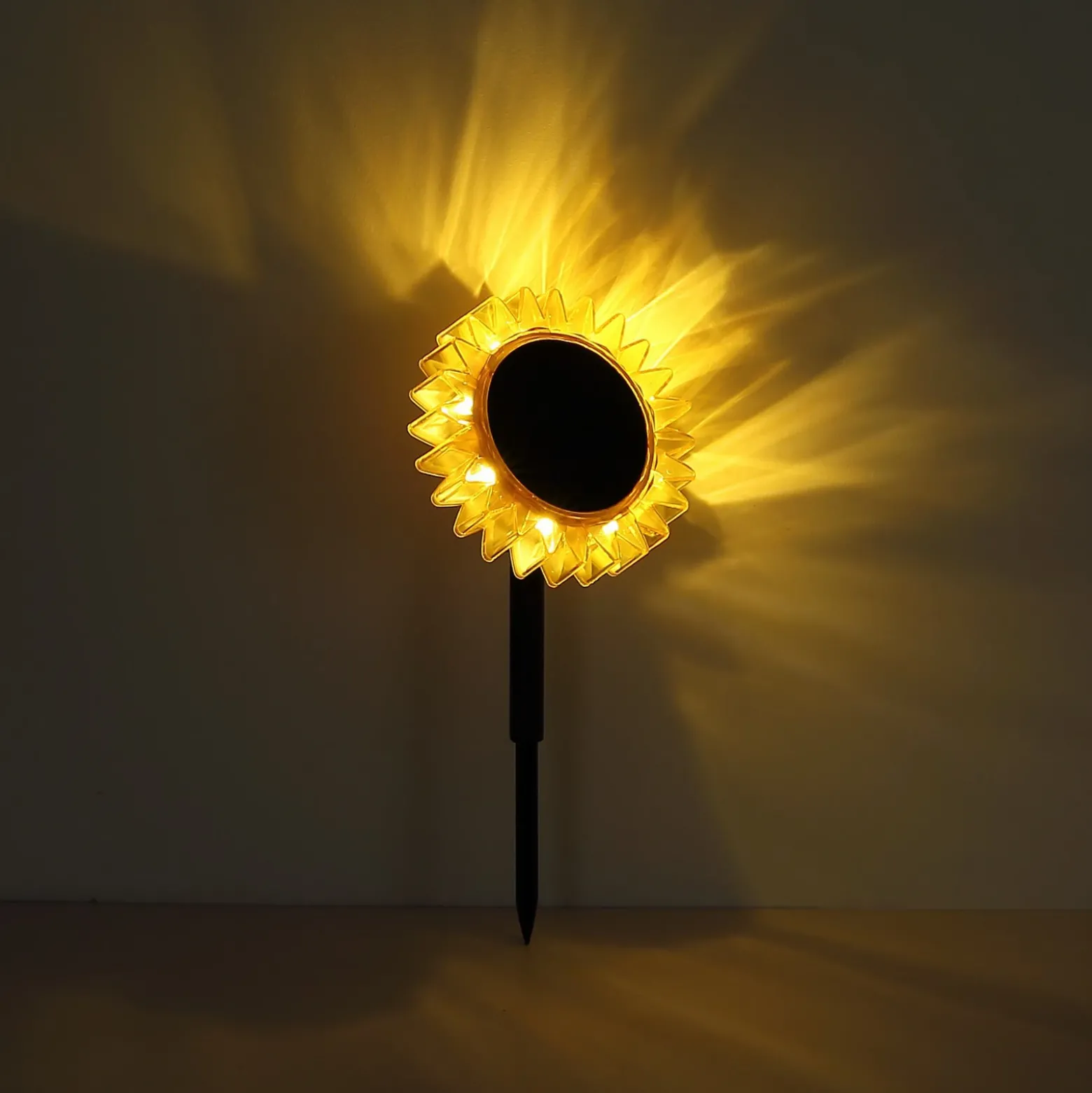 Lámpara LED solar 33598 Girasol Ø 13 cm, amarillo, plástico
