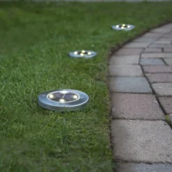 Lámpara LED solar Lawnlight con varilla de anclaje