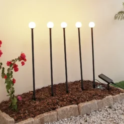 Lámpara LED solar Lindby Freydis, juego de 5, negro, 2000 K