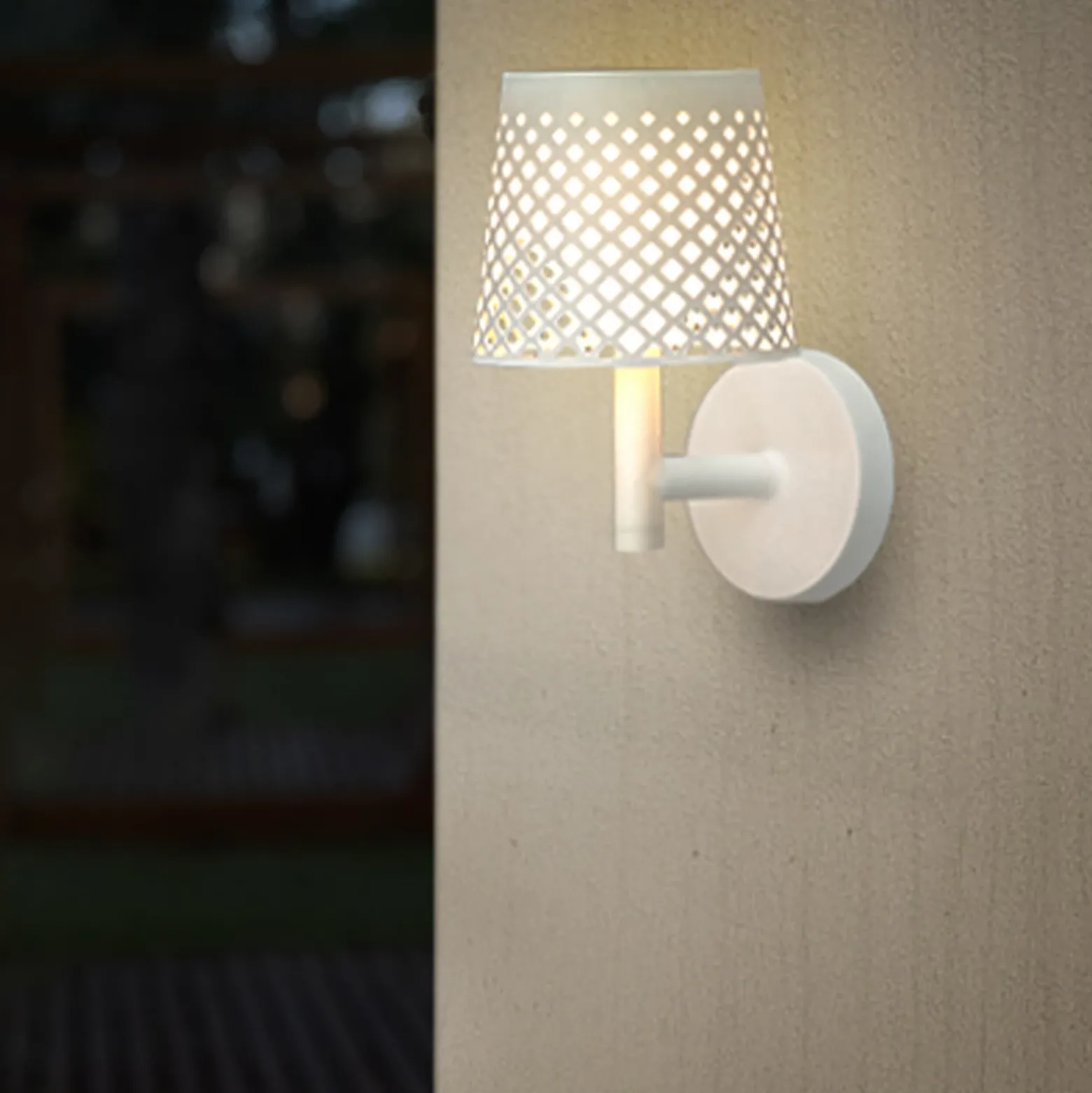 Lámpara LED solar Newgarden Greta, blanca