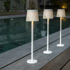 Lámpara LED solar Newgarden Greta, blanca