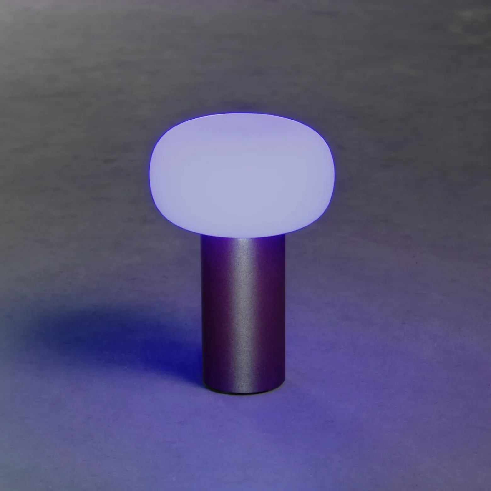 Lámpara mesa LED Antibes IP54 batería, RGBW, óxido