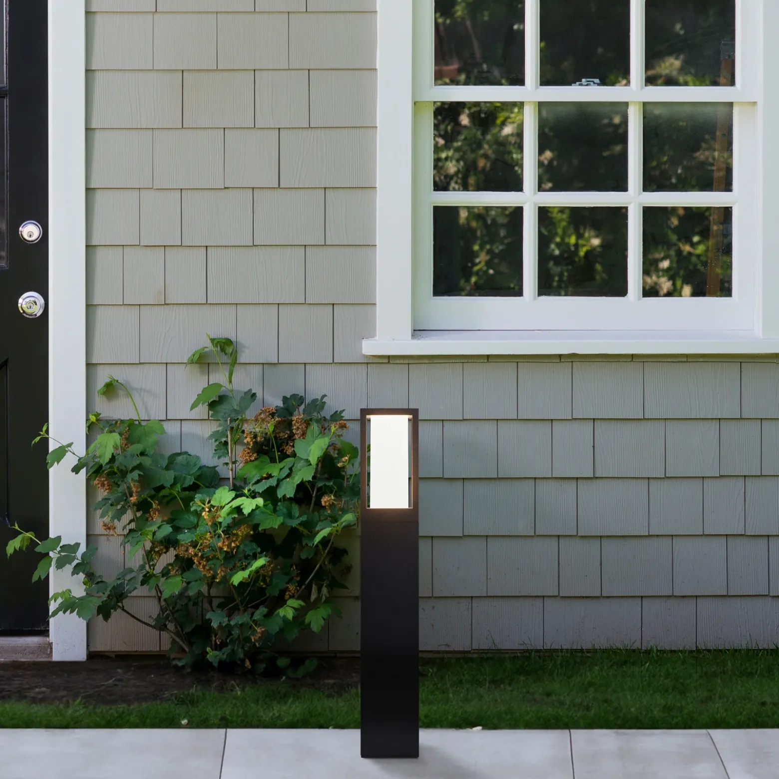 Lámpara sobremuro Avenue, negra, altura 45 cm, metal
