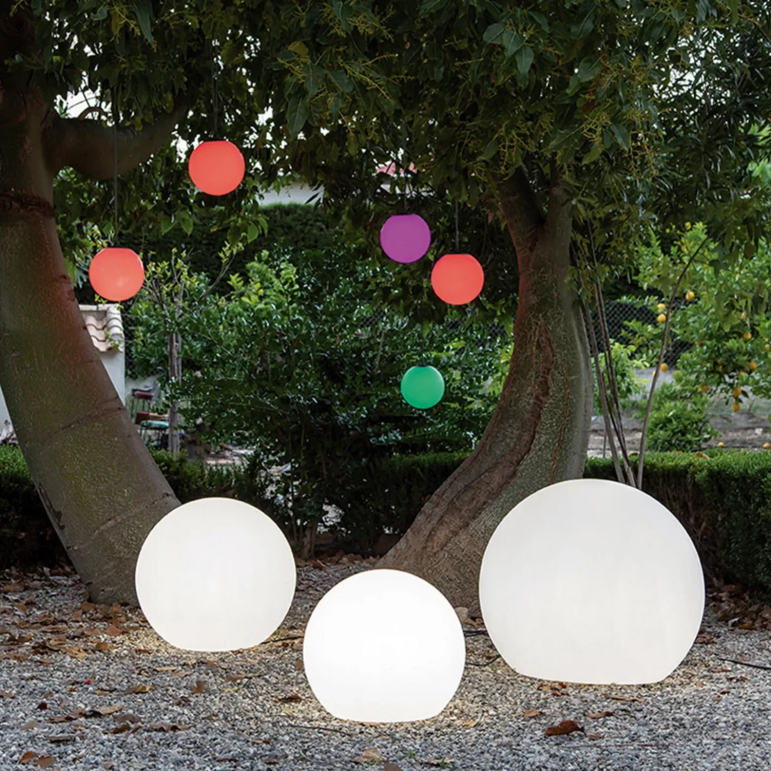 Lámpara solar Buly de Newgarden, flotante, Ø 20cm