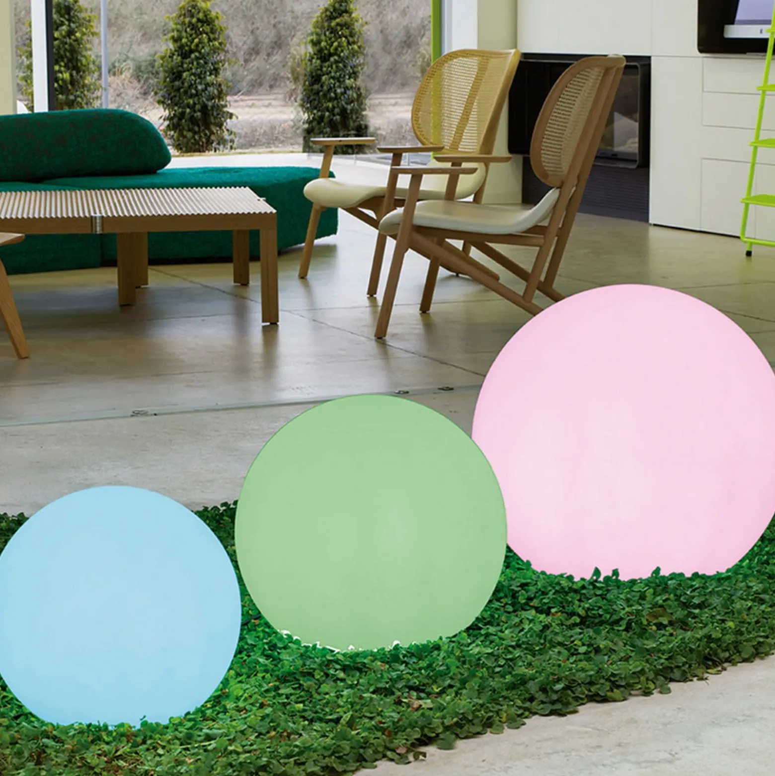 Lámpara solar Buly de Newgarden, flotante, Ø 20cm