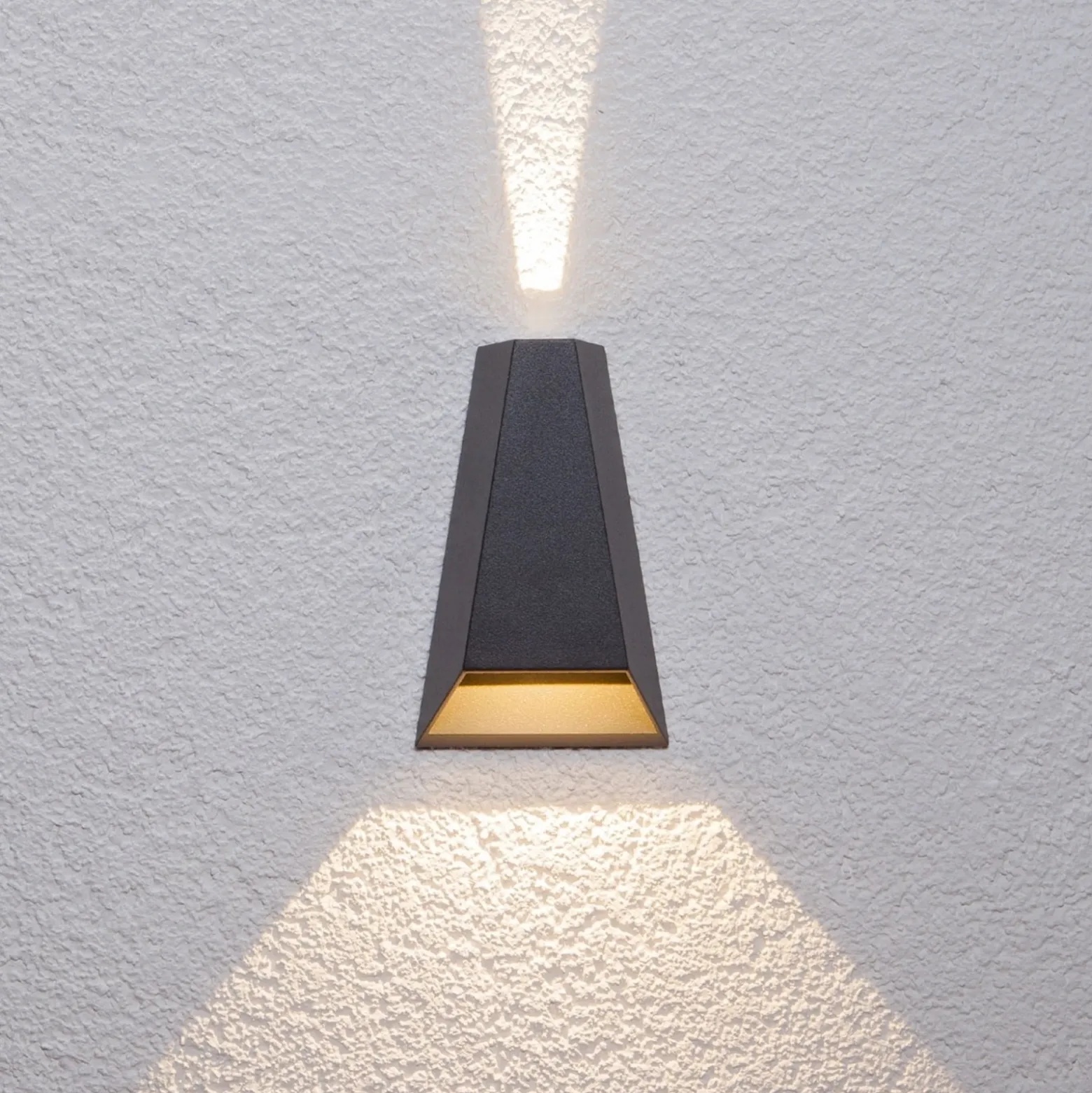 Lucande Aplique LED para exterior Jendrik, altura 17 cm, antracita