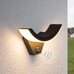 Lucande aplique LED para exterior Half, sensor, antracita, IP54