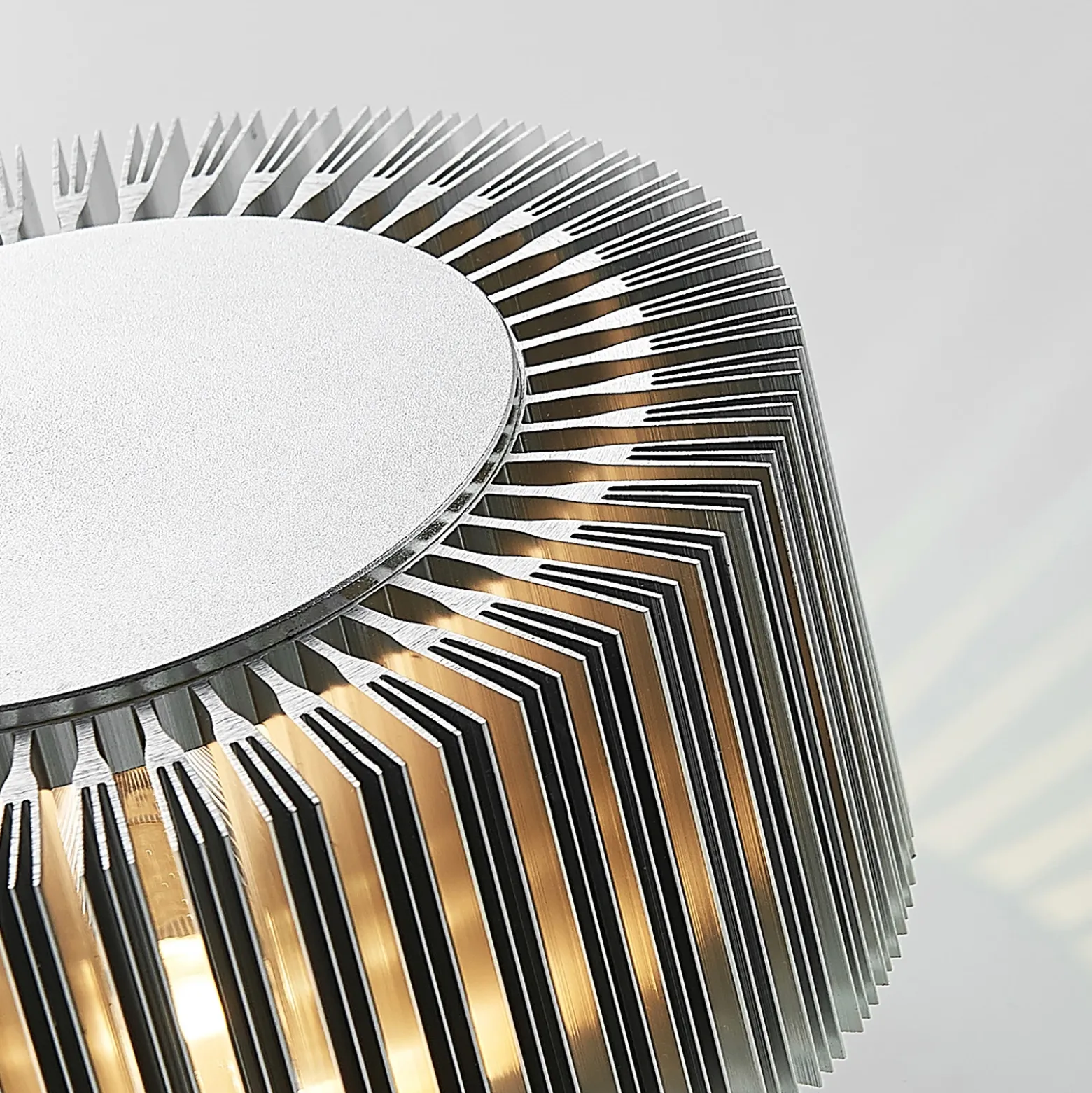 Lucande Aplique LED para exterior Keany, metal, Ø 16 cm, IP54