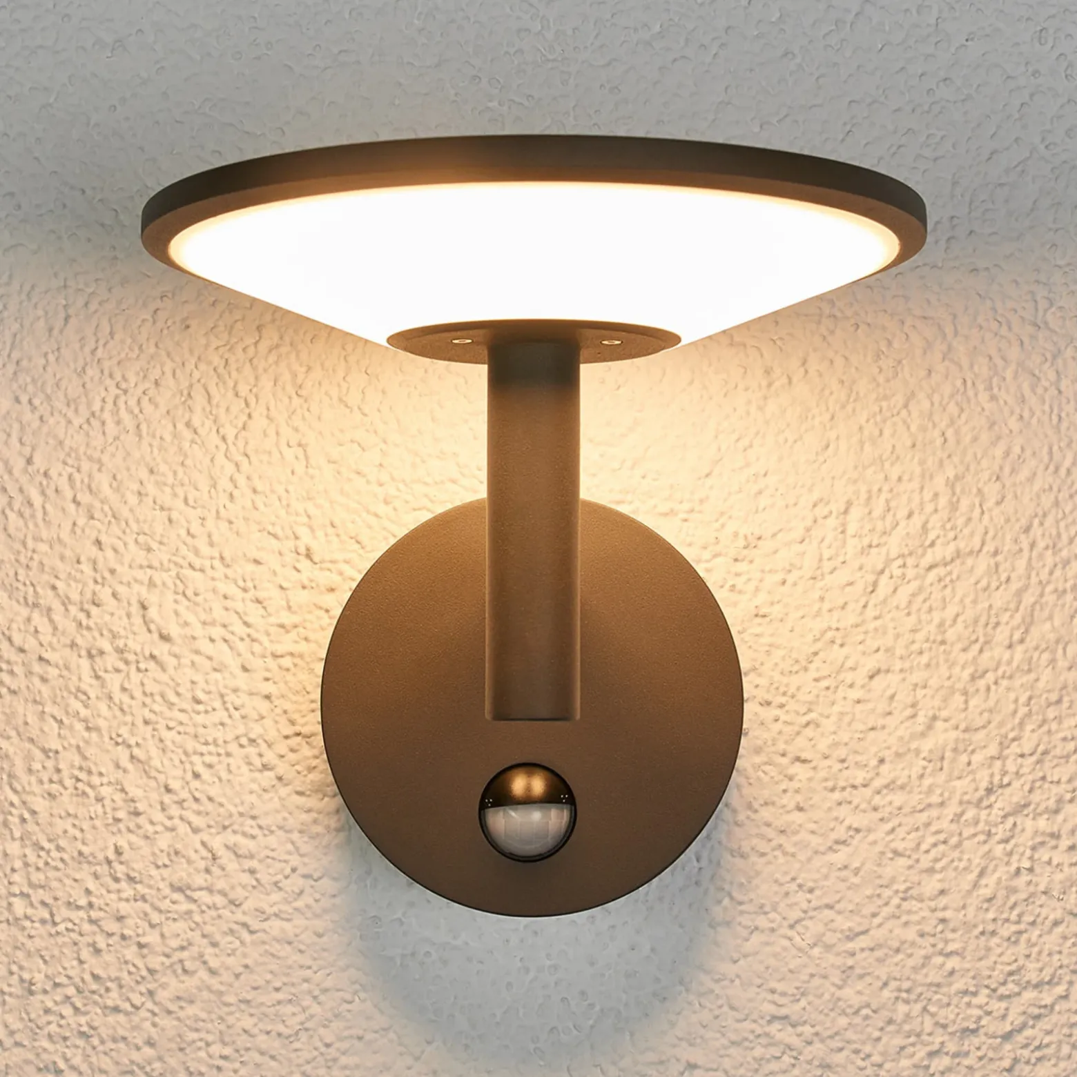 Lucande Aplique LED para exterior Fenia, sensor, IP54, antracita