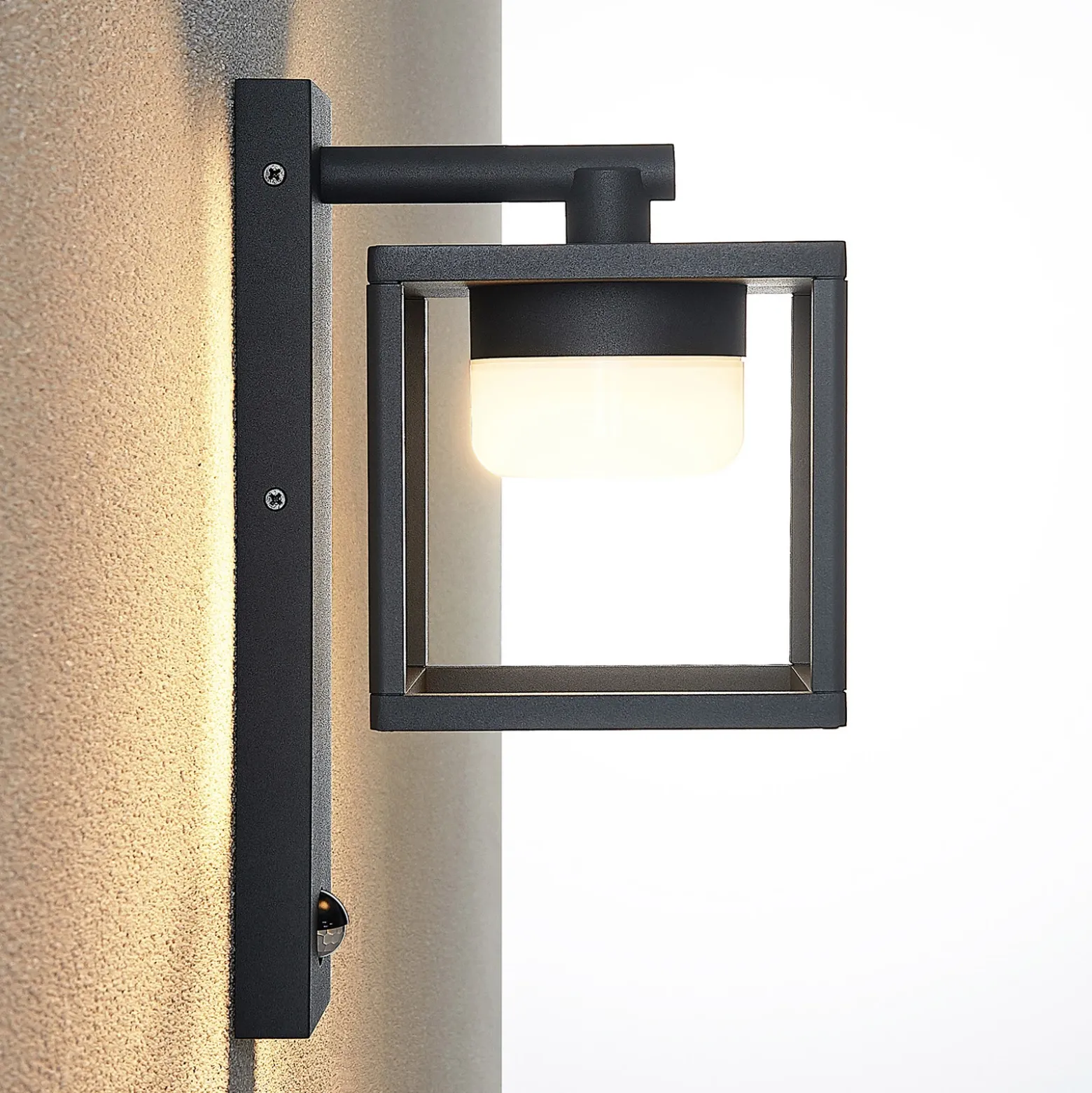 Lucande aplique para exterior Timio, downlight, sensor, GX53, IP44