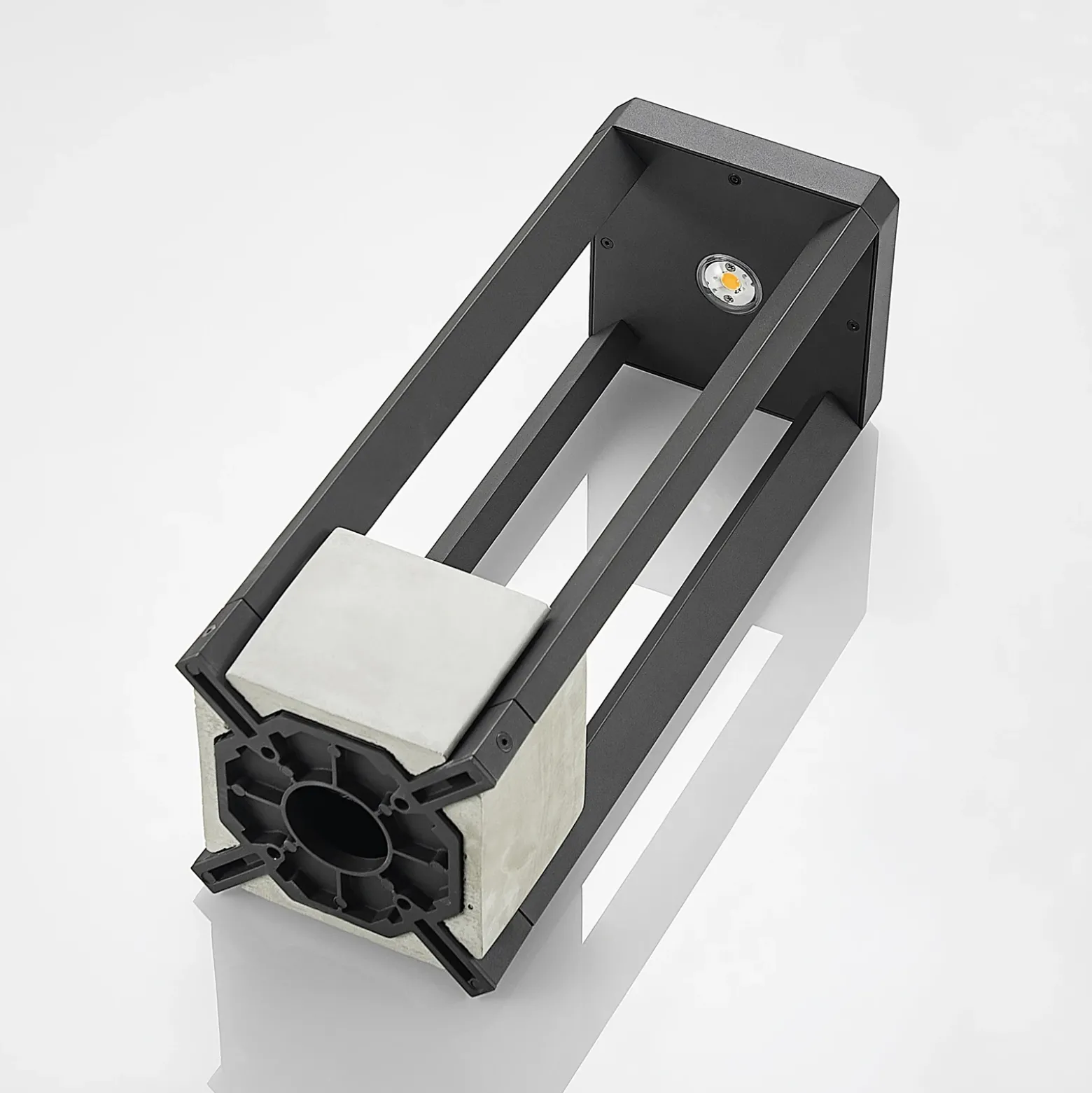 Lucande Baliza LED Kalisa, IP65, 42 cm, gris, metal
