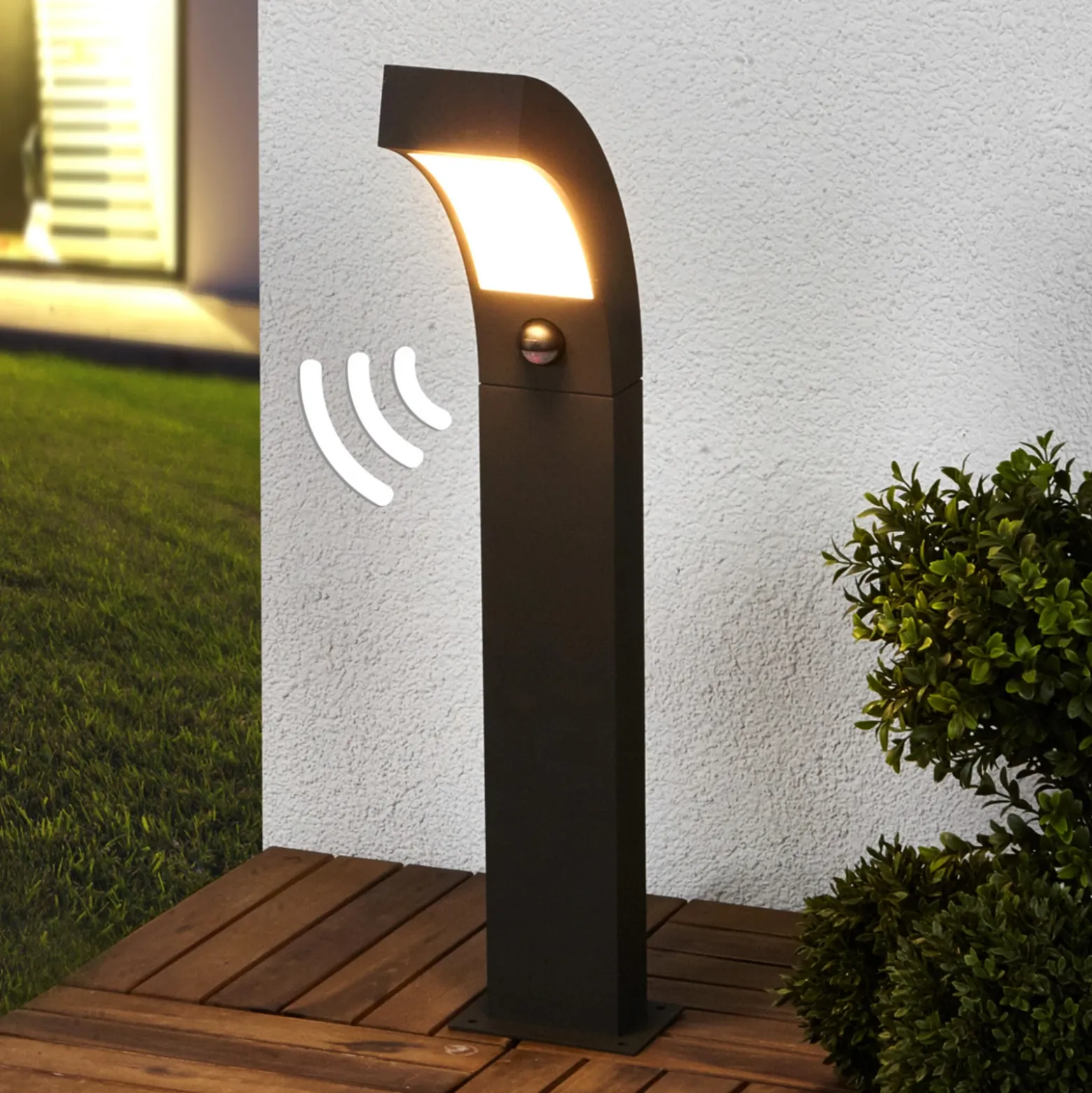 Lucande Baliza LED Lennik, sensor, 60 cm, antracita