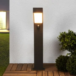 Lucande Baliza LED Lennik, sensor, 60 cm, antracita