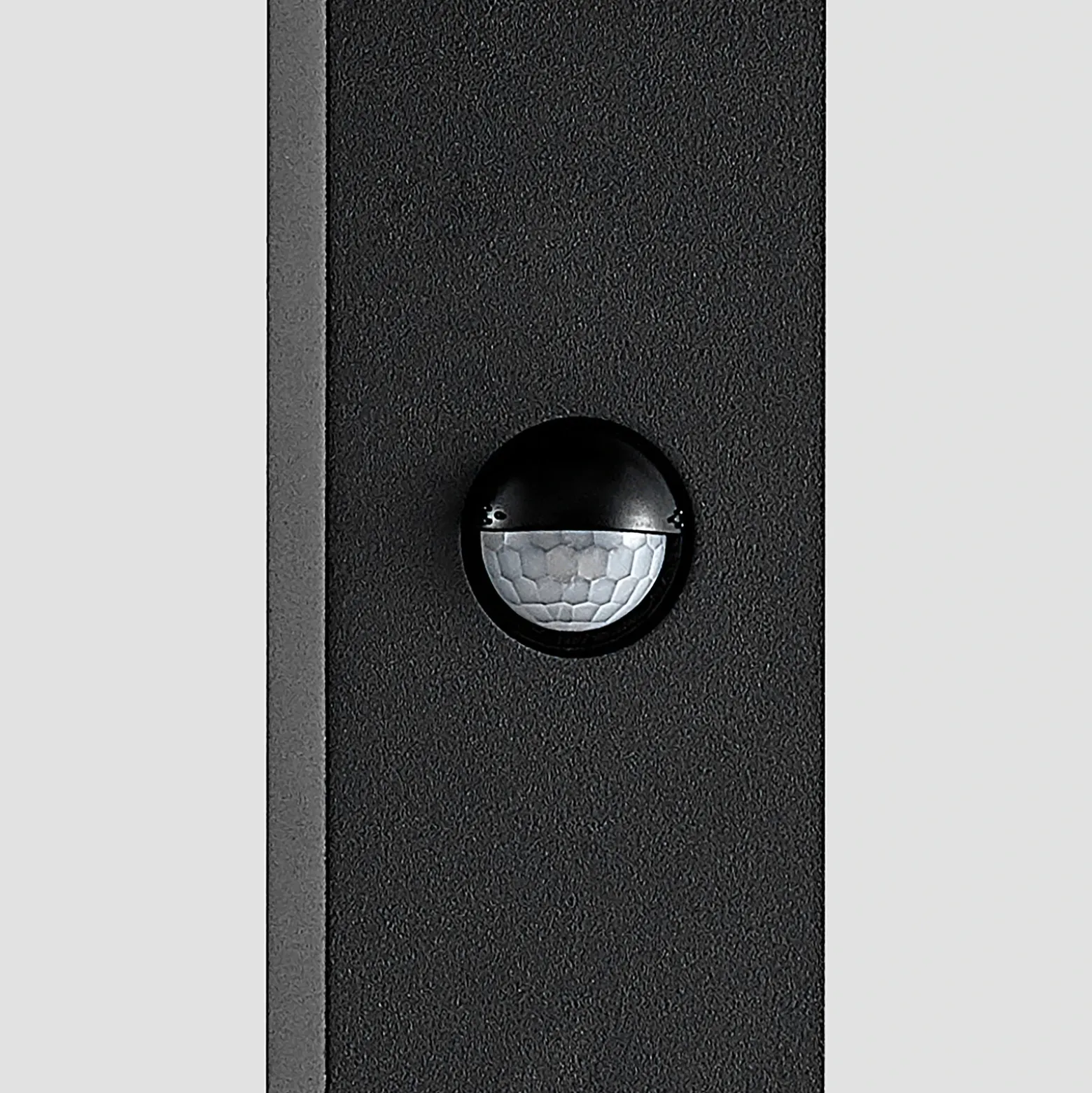 Lucande Bolardo luminoso Ferda, 100 cm, sensor, antracita, IP44