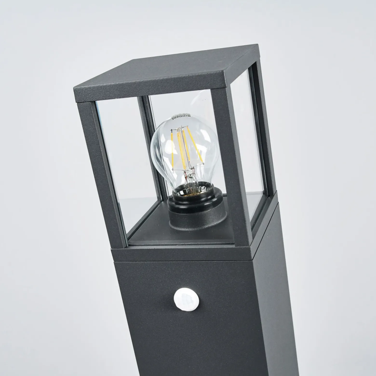 Lucande Bolardo luminoso Klemens, 65 cm, sensor, antracita, E27