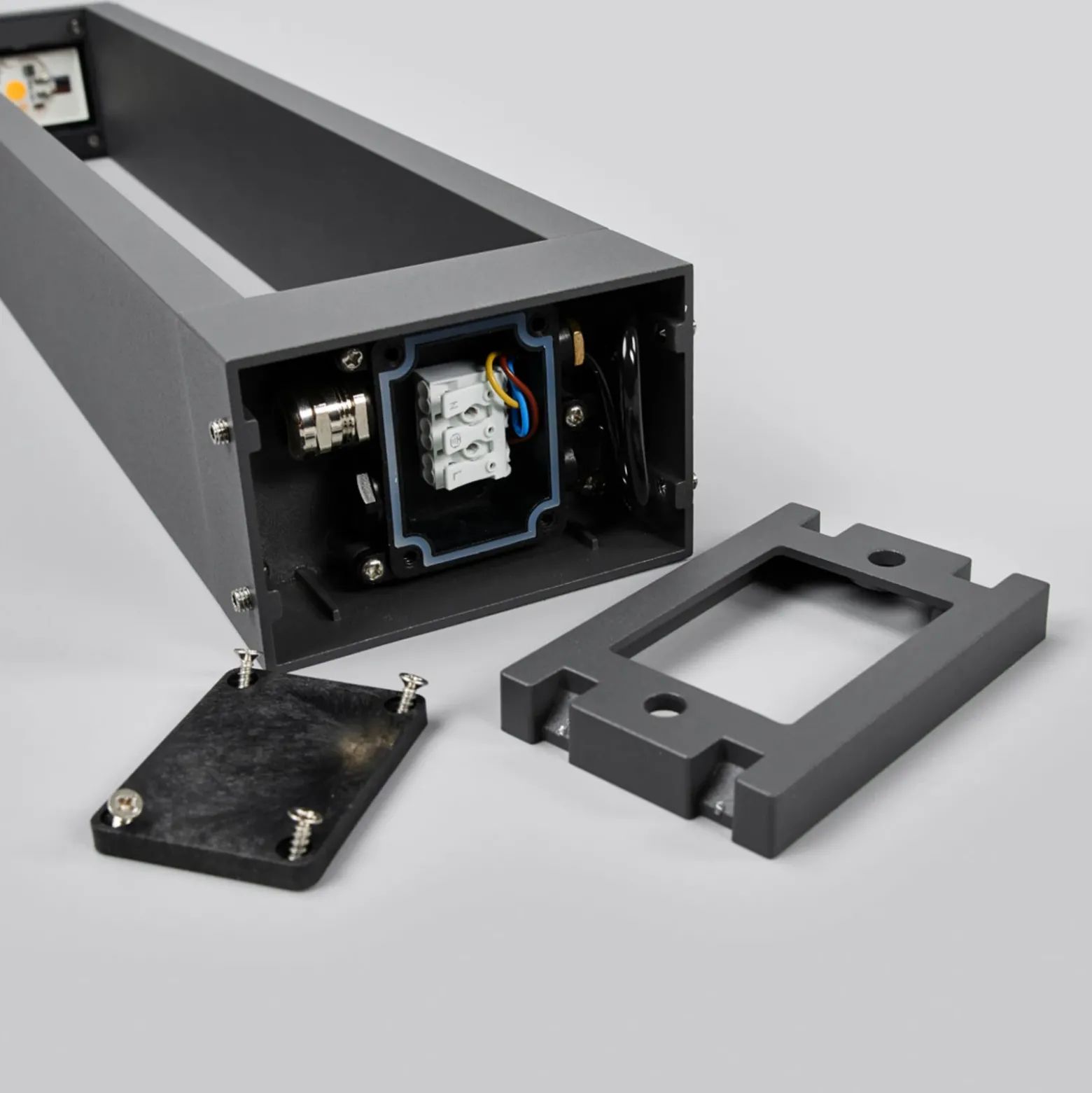 Lucande Bolardo luminoso LED Jupp, 60 cm, antracita, metal, IP54