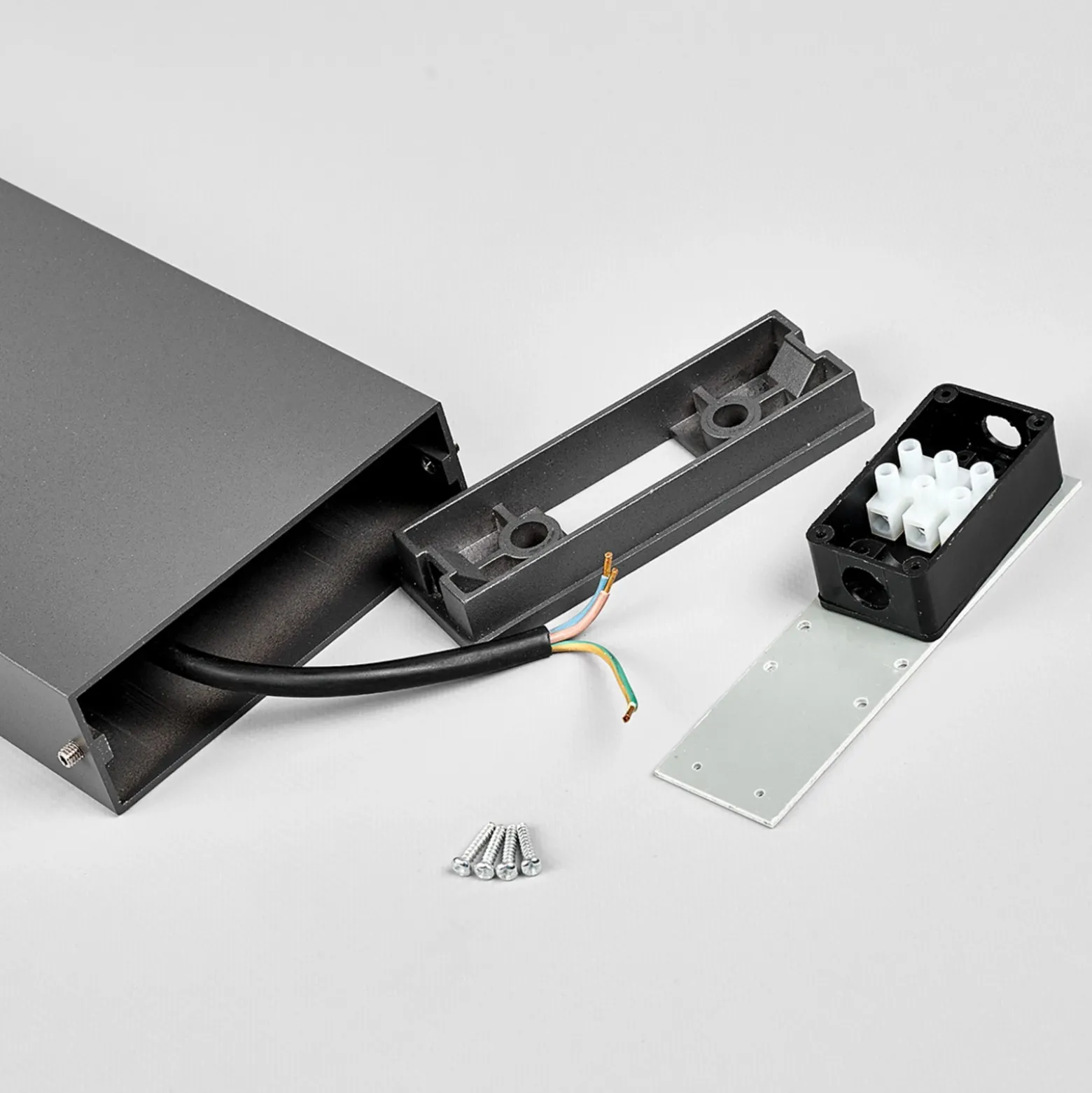 Lucande Bolardo luminoso LED Leya, 65 cm, antracita, metal, IP54