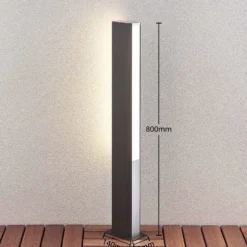 Lucande Bolardo luminoso LED Aegisa, 80 cm, antracita, metal, IP54