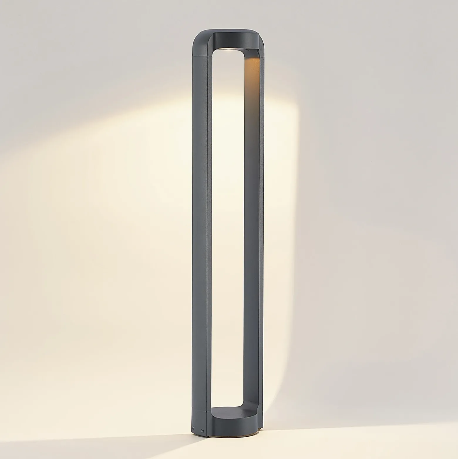 Lucande, bolardo luminoso LED Habsa, 80 cm, antracita, metal