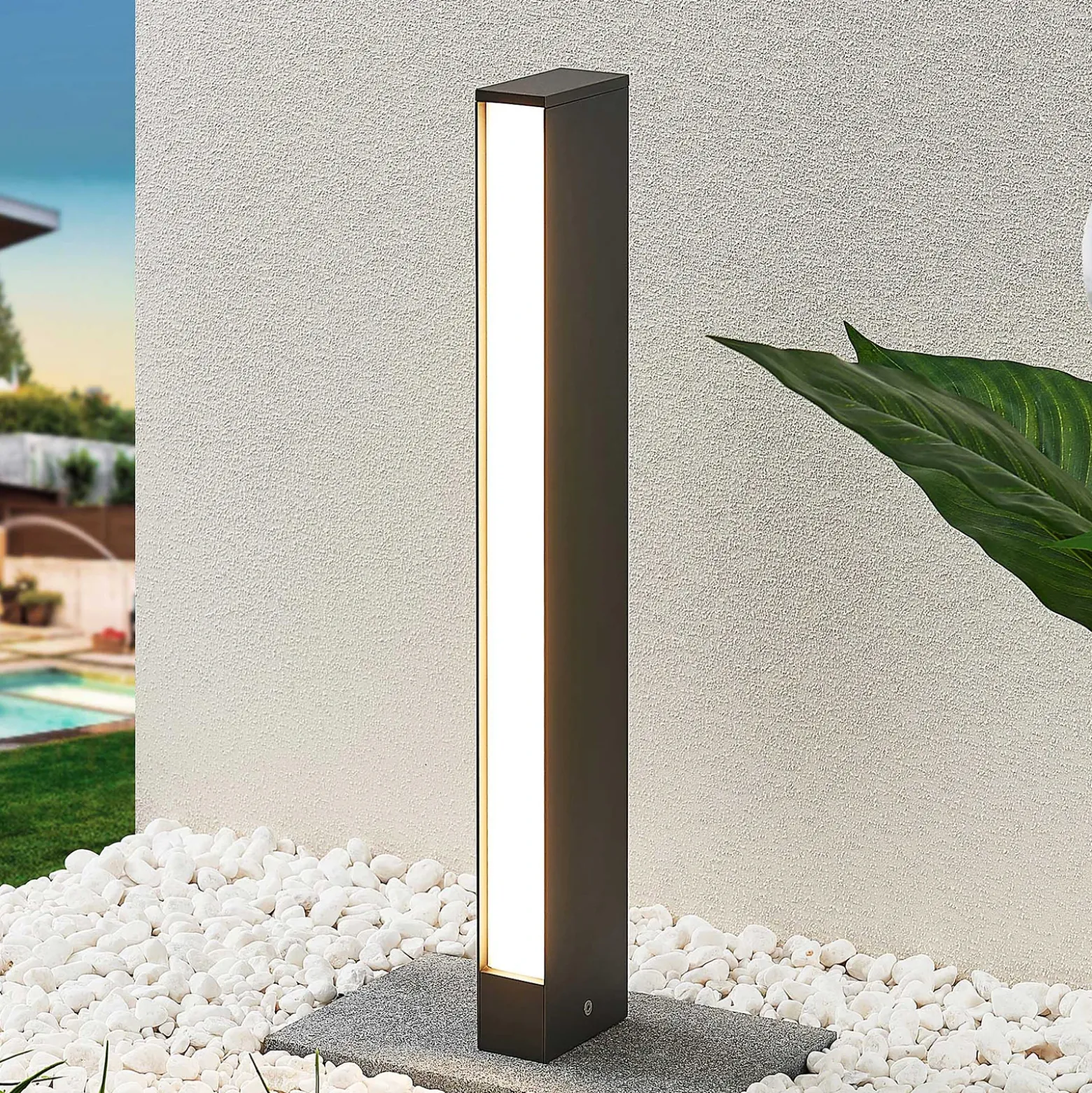 Lucande Bolardo luminoso LED Lirka, gris oscuro, metal, 60 cm