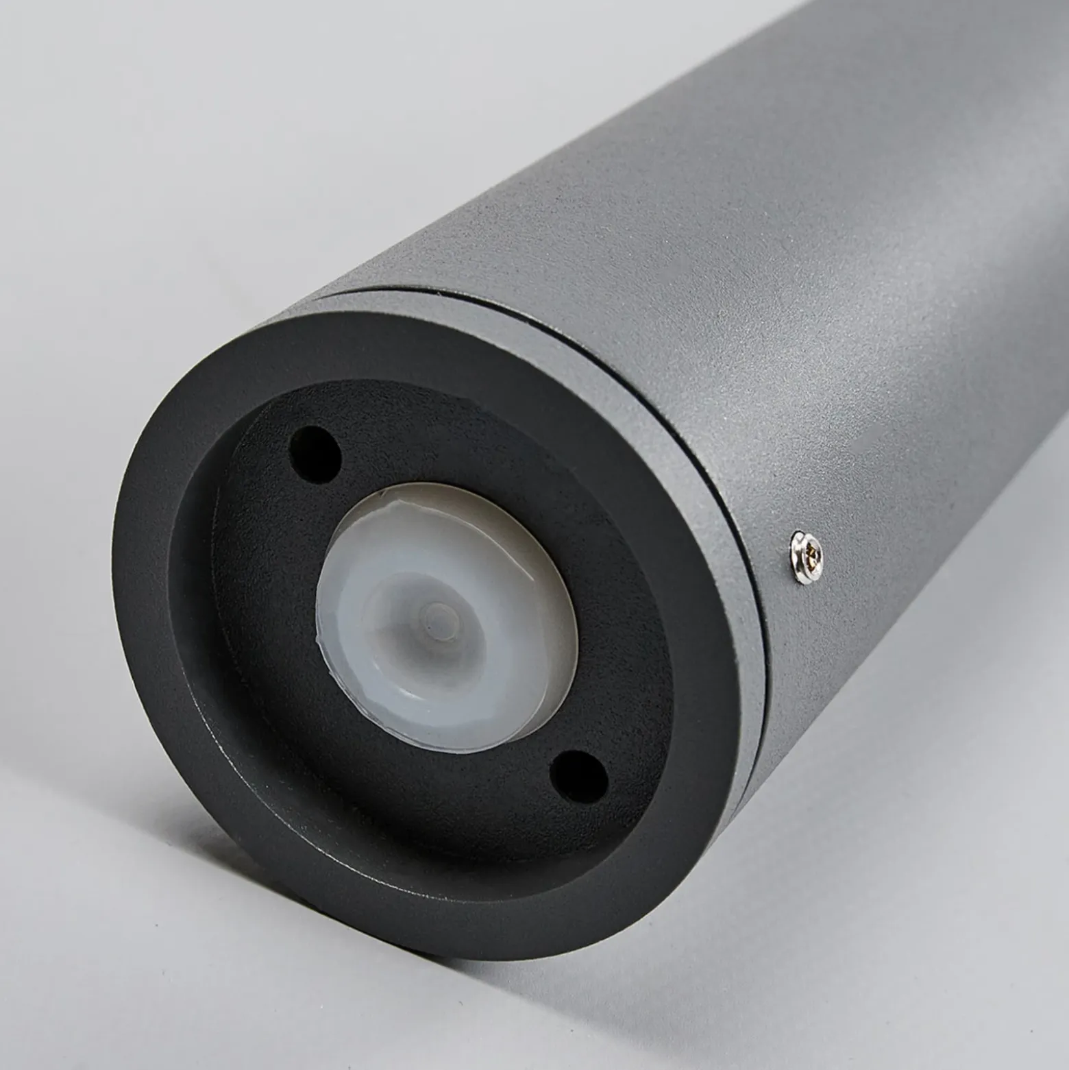 Lucande Bolardo luminoso LED Tomas, 75 cm, gris oscuro, IP54
