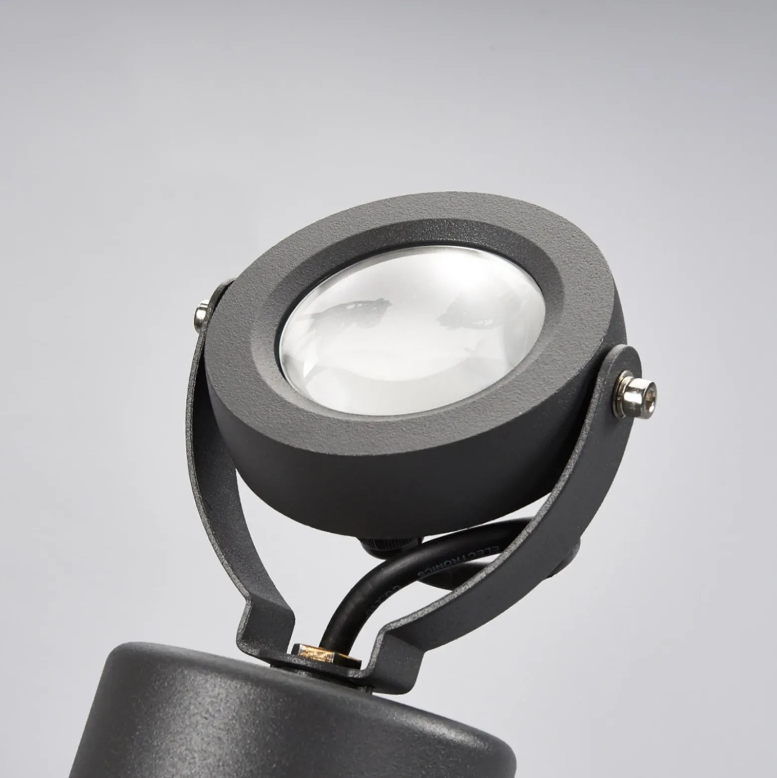 Lucande foco exterior LED Gavin, 33 cm, antracita, aluminio