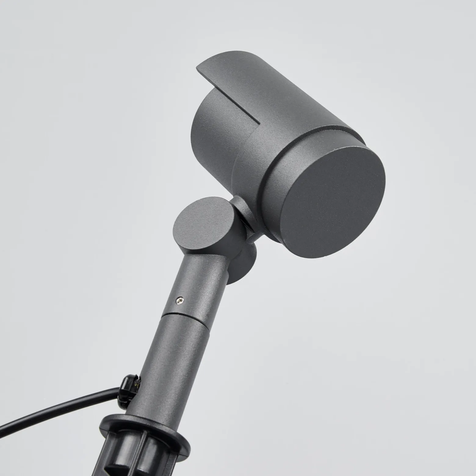 Lucande foco LED con pica Beatrix, antracita, aluminio, 45,7cm