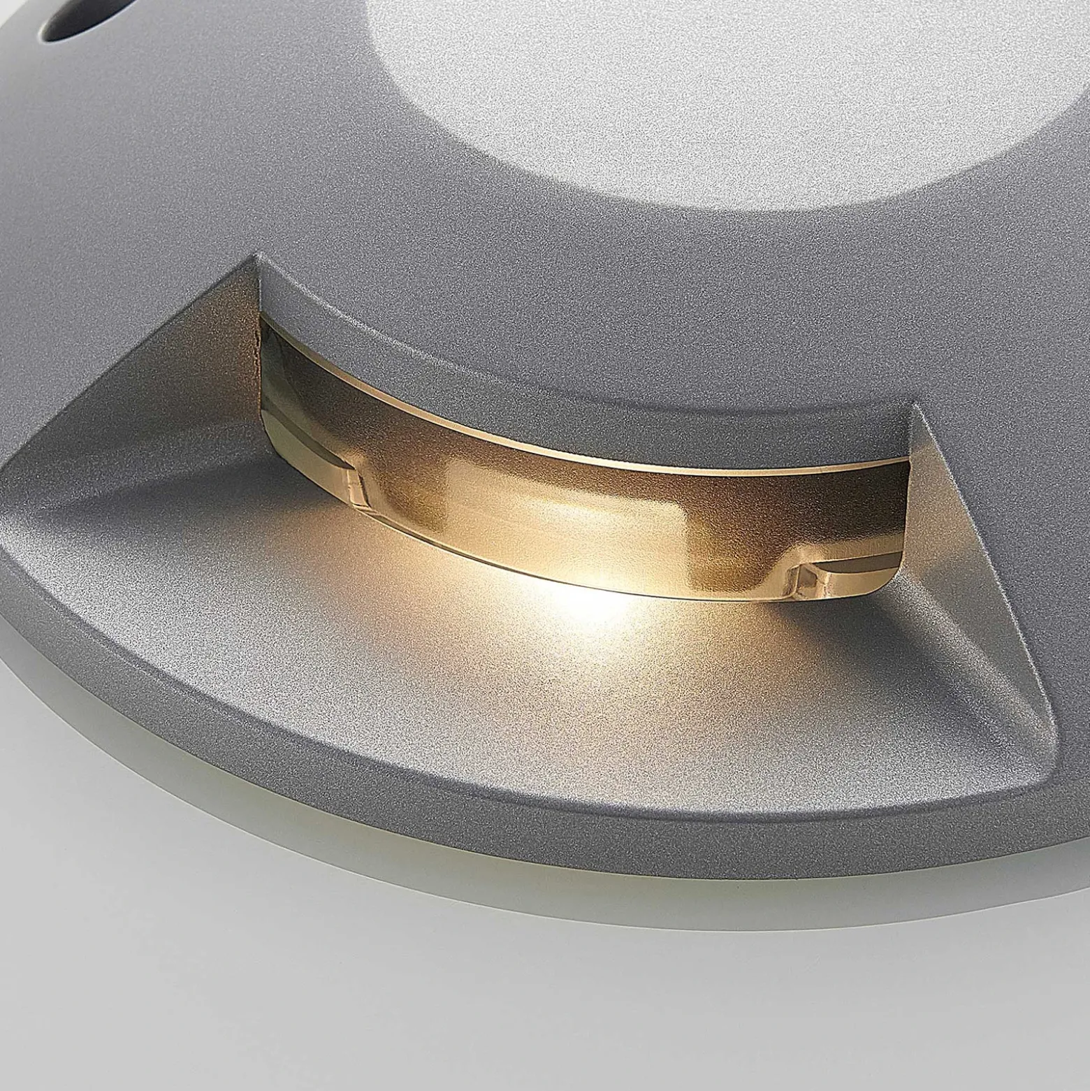 Lucande Foco LED de suelo Jeffrey, plateado, 1 salida de luz