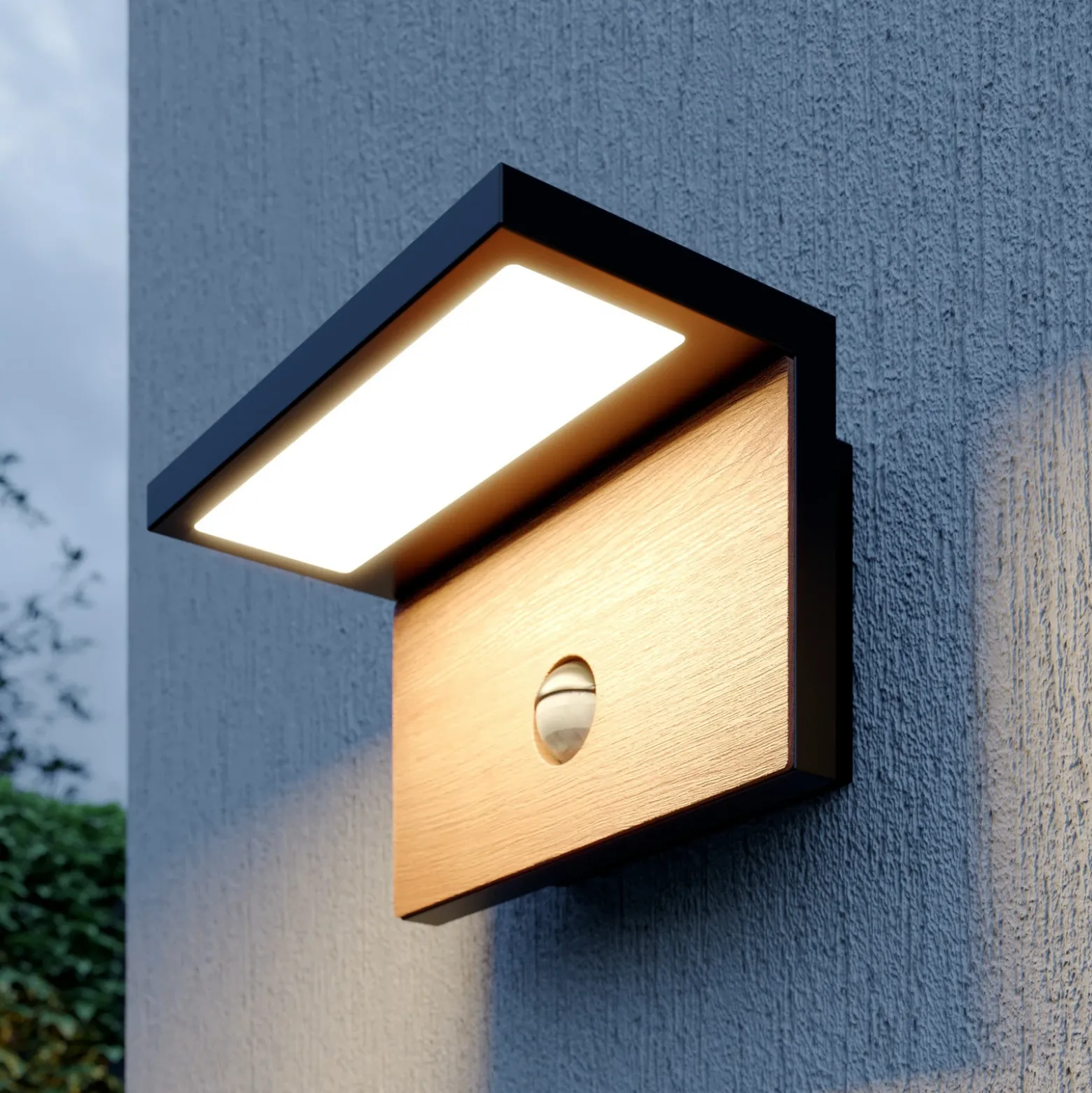 Lucande Lignus aplique LED, detector de movimiento