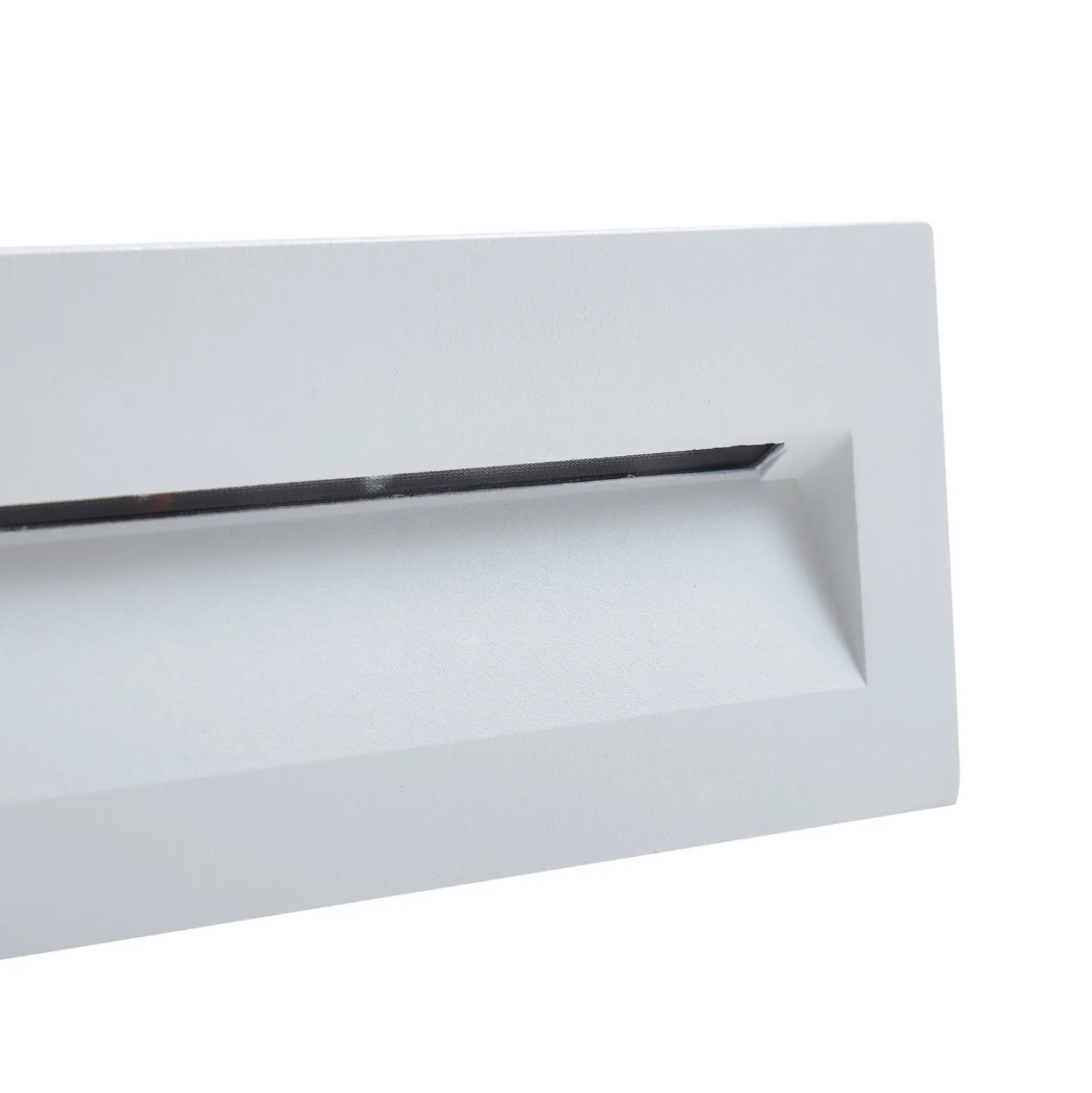 Lucande lámpara de pared LED empotrable Loya, 23 x 8 cm, blanca, IP54