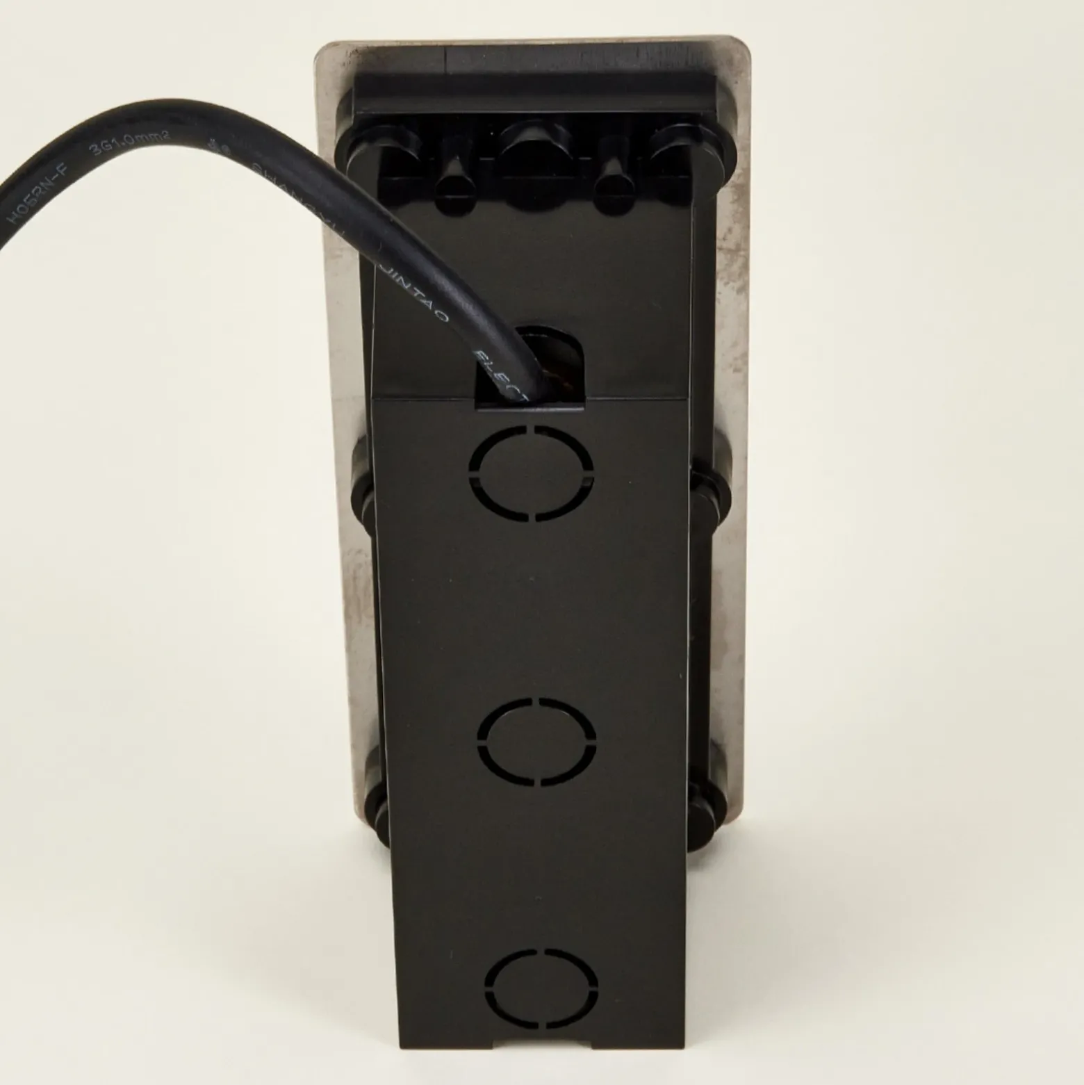 Lucande Lámpara de pared LED empotrable Holly, 17 cm, acero inoxidable