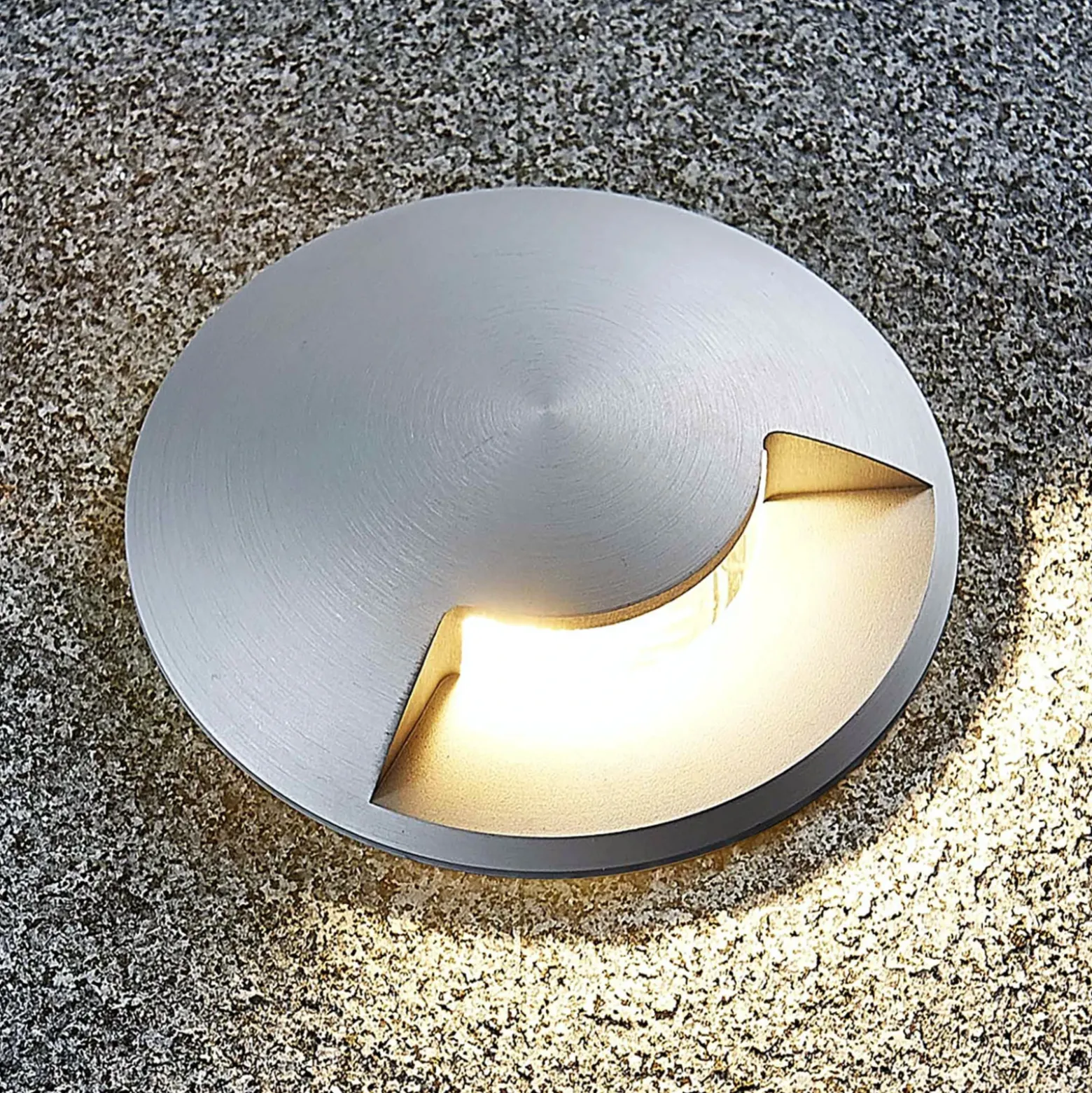 Lucande Lámpara de suelo empotrable Milara, 1 salida de luz, GU10