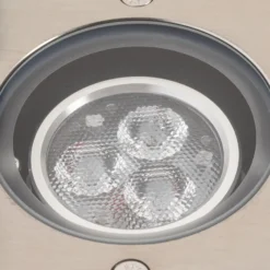 Lucande Lámpara de suelo LED empotrable Jos, angular, orientable, IP67