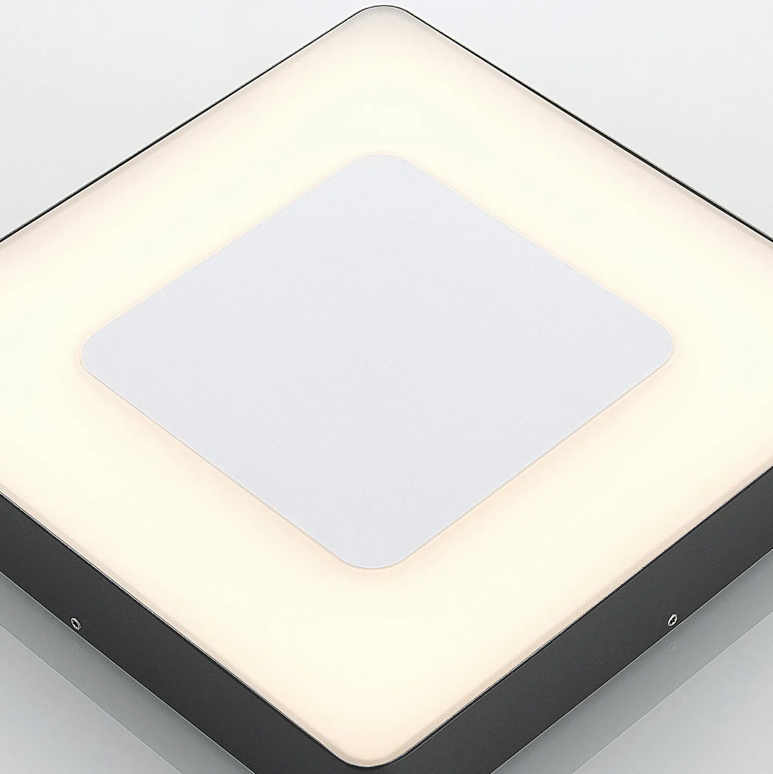 Lucande Lámpara LED de techo para exterior Sora, angular, con sensor, IP54
