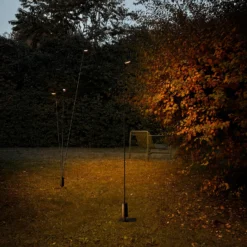 Luceplan Bolardo luminoso LED Flia, 3 luces, negro, plástico