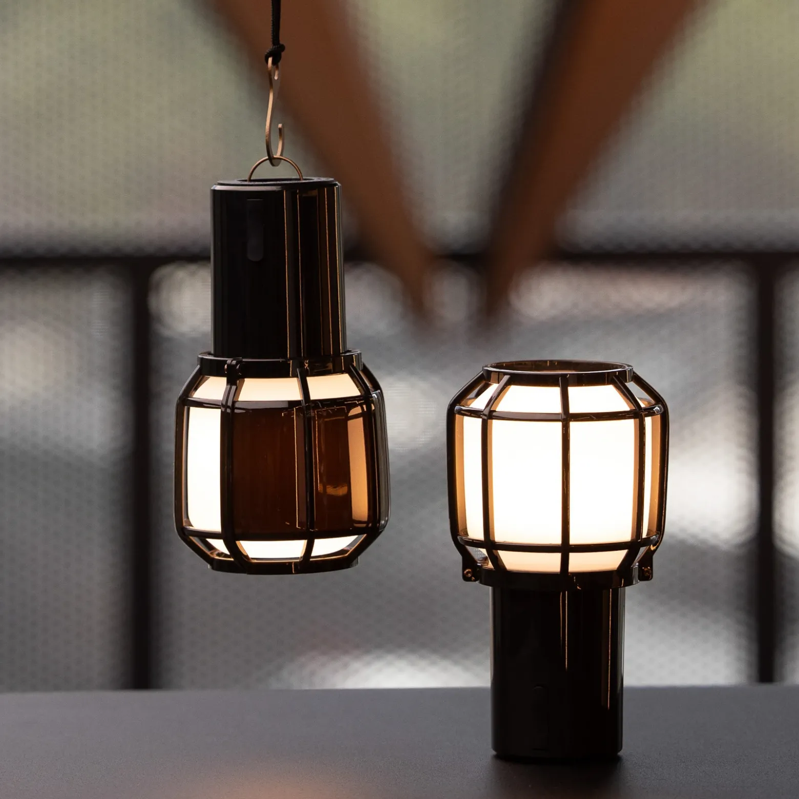 MARSET Chispa de terraza LED de batería IP44 negro