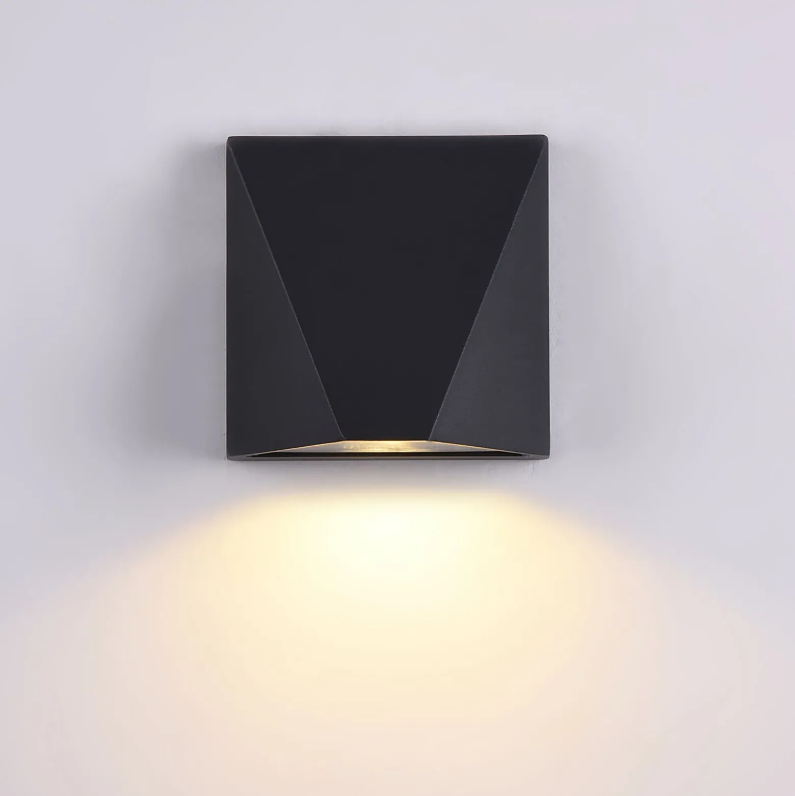Maytoni Beekman aplique LED exterior 3.000 K negro