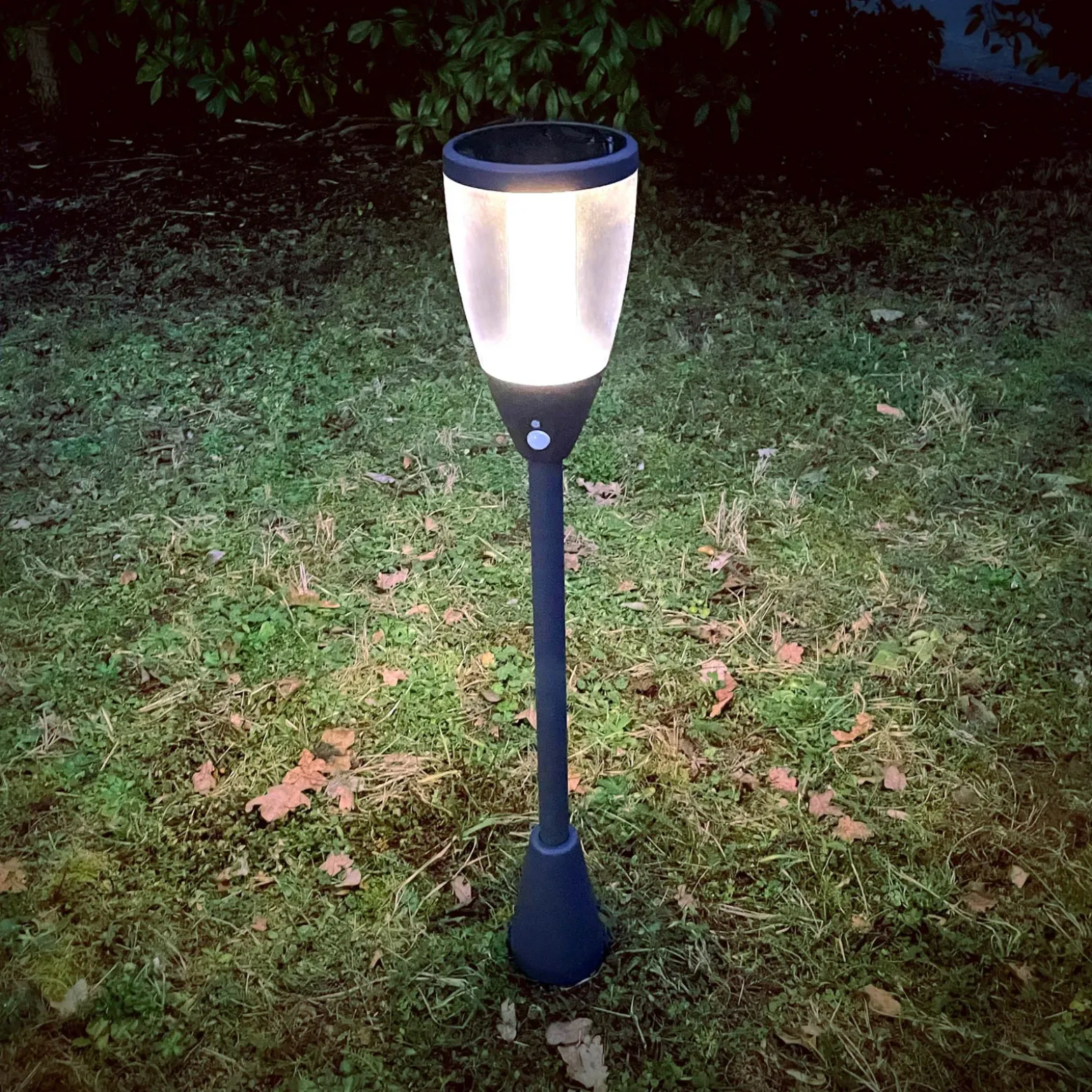 Megatron Ondin bolardo luminoso solar LED sensor