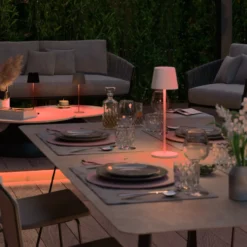 Müller Licht tint Lámpara de mesa LED recargable Dalia, aluminio, blanco