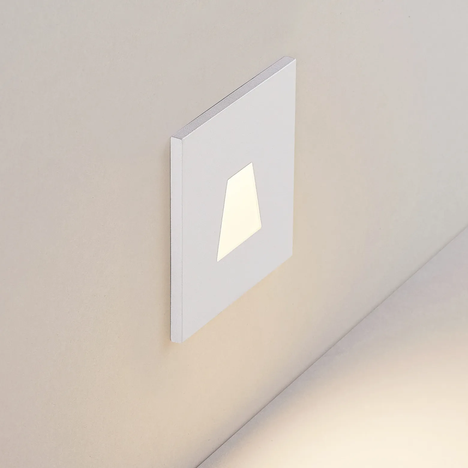 Molto Luce Lámpara empotrable LED Wall 68R IP44 SQ, blanco, aluminio, CCT