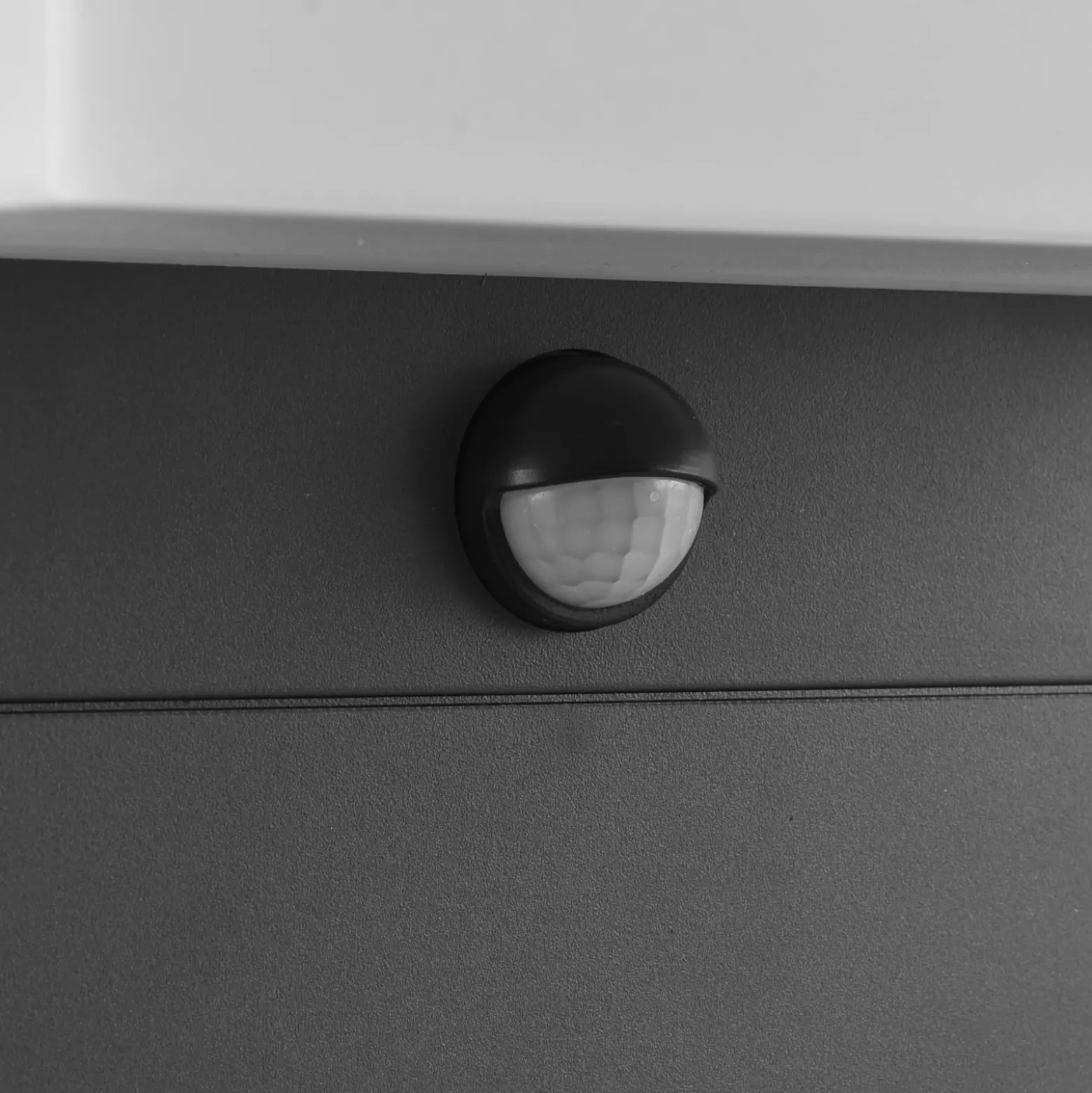 Nestos bolardo luminoso LED con detector de movimiento, IP54