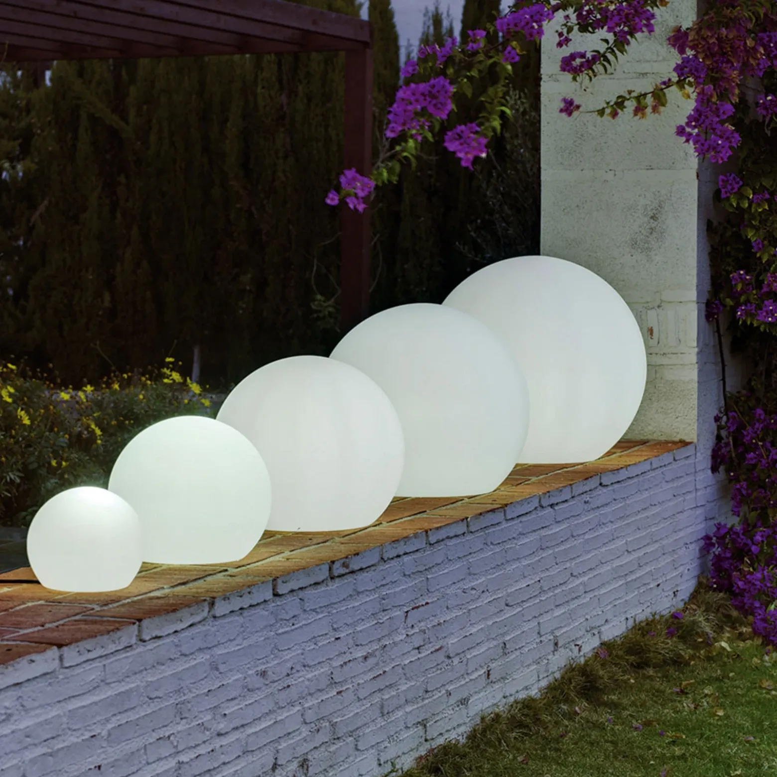Newgarden Buly Lámpara LED solar globo IP65, Ø 60cm