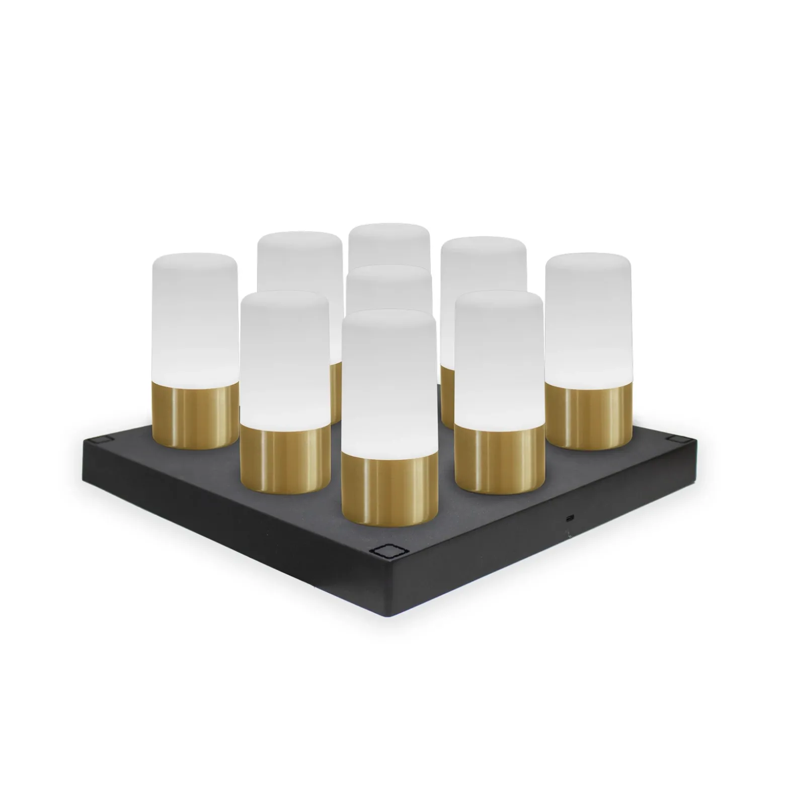 Newgarden Lámpara de mesa LED recargable Maia color latón IP54 RGBW