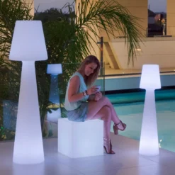 Newgarden Lola lámpara de pie LED, batería recargable, altura 110 cm