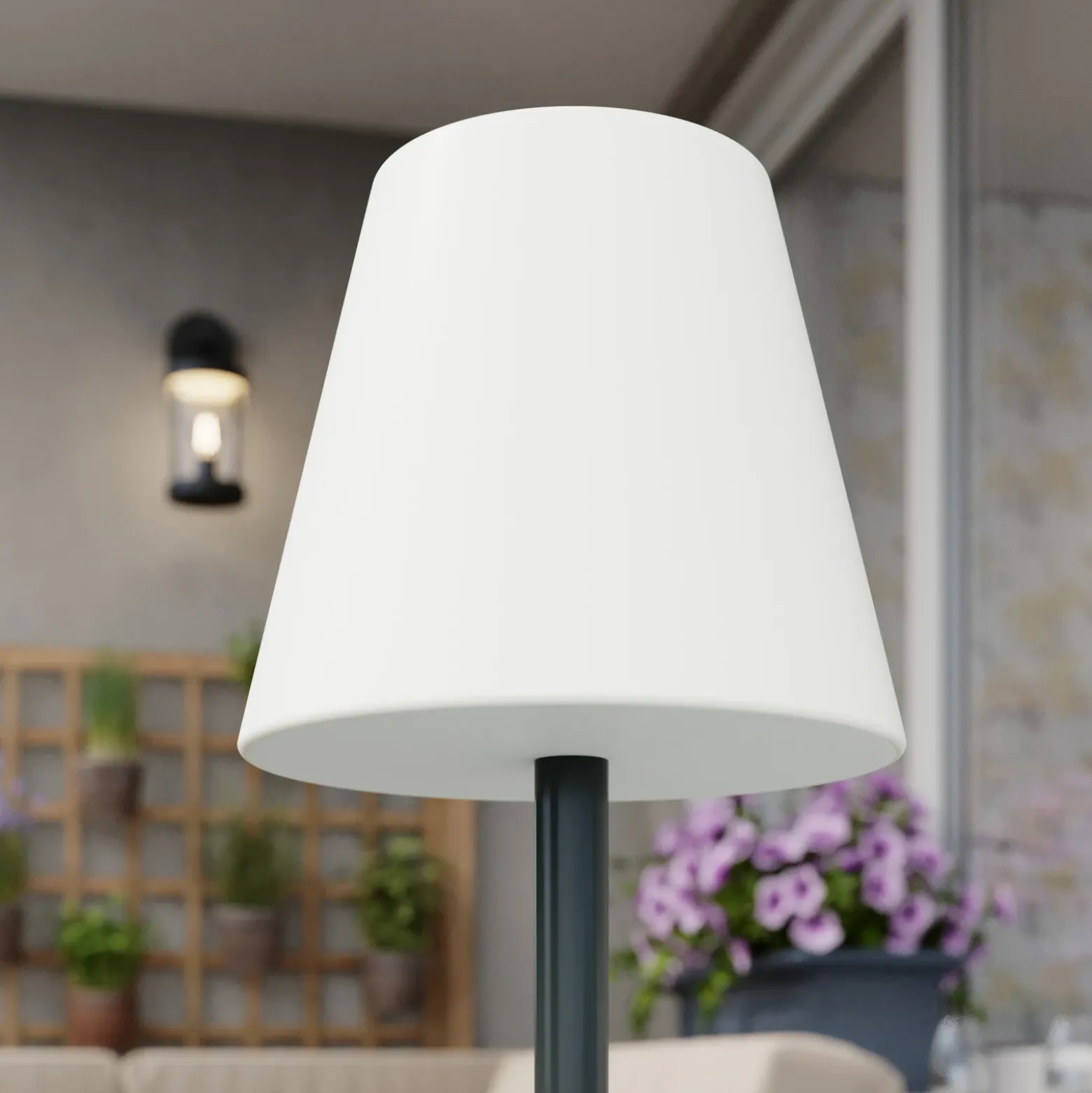 Newgarden Lola Slim de mesa LED batería, antracita